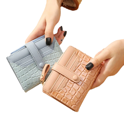 Sequined Mini Wallet for Women – Compact & Stylish