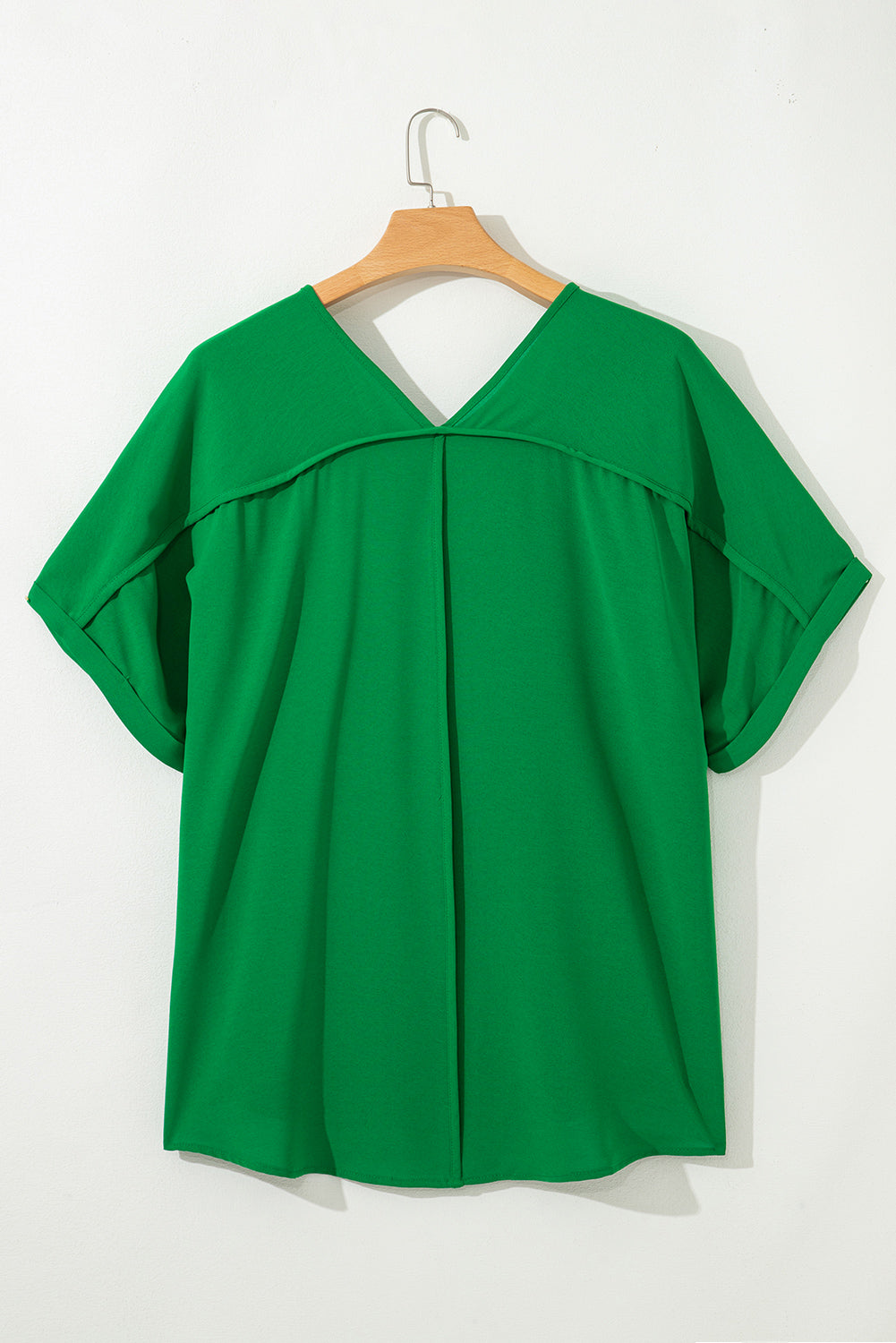 Green Seamed Back High Low Hem V Neck Cuffed Sleeve Plus Size Tee