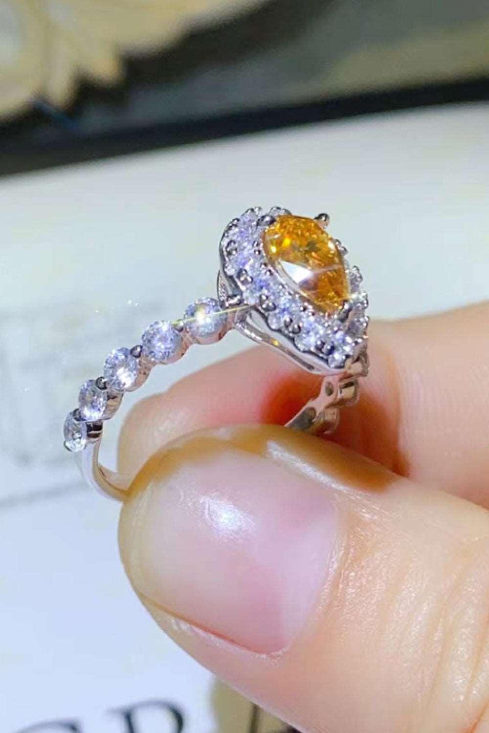 1 Carat Moissanite Contrast Teardrop Ring Carauana Store