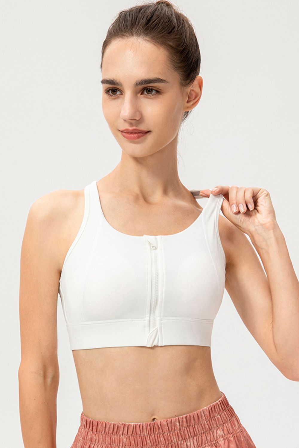 Zip-Up Round Neck Sports Bra Carauana Store