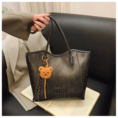 Large Capacity Retro Casual Shoulder Bag