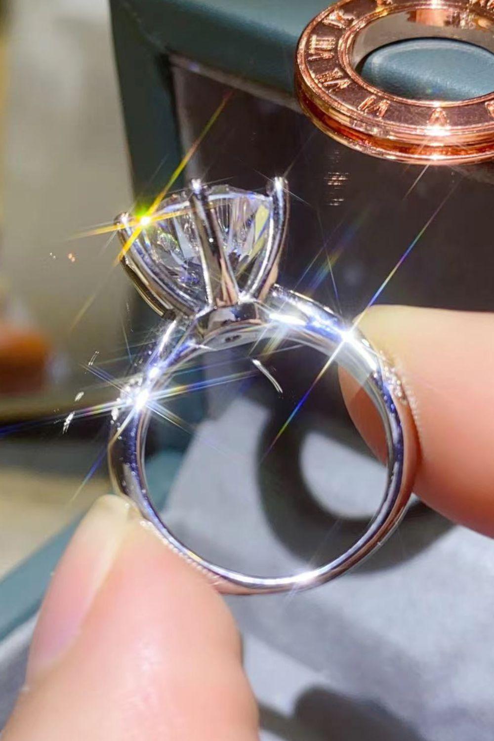 5 Carat Moissanite 6-Prong Ring Carauana Store