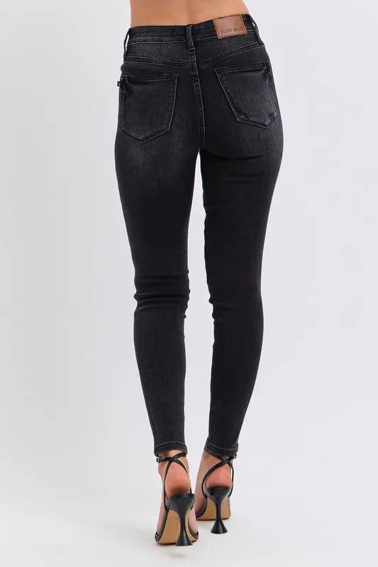 Judy Blue Full Size Mid Rise Tummy Control Skinny Jeans Plus Size